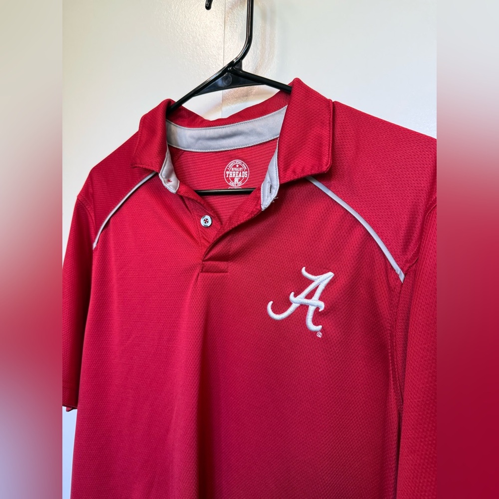 Alabama Roll Tide golf shirt. Polo. Rivalry threads. Worn once.Embroidered logo.